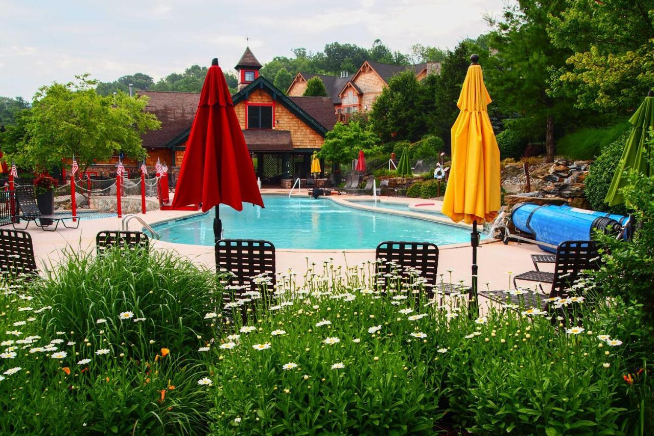 Spacious Condo With View Less Than 1 Mi To Mtn Creek Resort! Vernon Exterior photo
