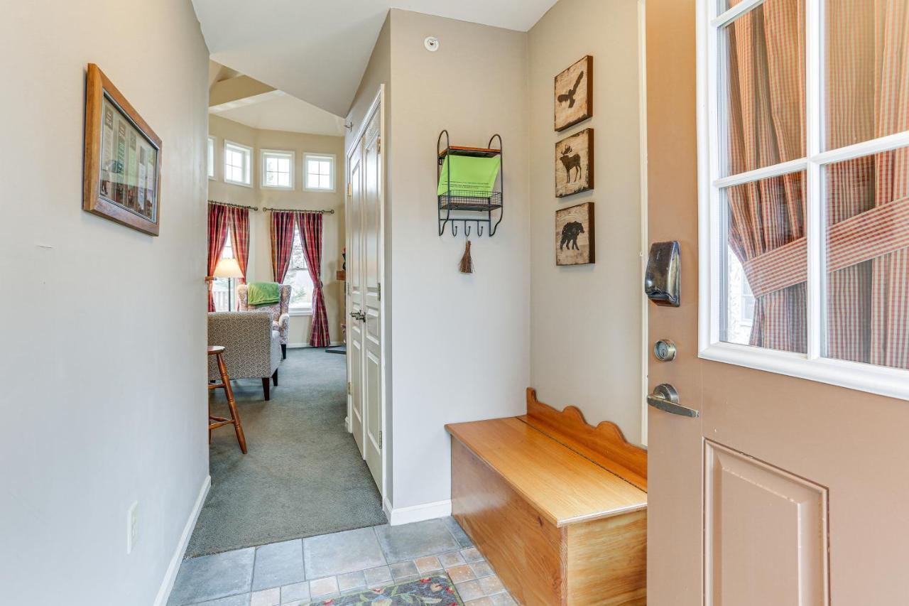 Spacious Condo With View Less Than 1 Mi To Mtn Creek Resort! Vernon Exterior photo